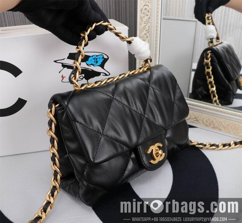1:1 Replica Chanel Bags 8825 18X23X9cm XMY