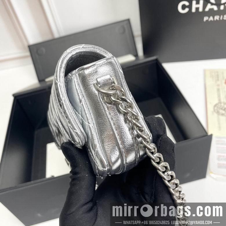 1:1 Replica Chanel Bags 3181 17X10cm XMY 2colour