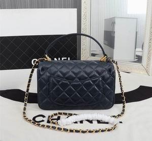 1:1 Replica Chanel Bags WO8041 20X2X6