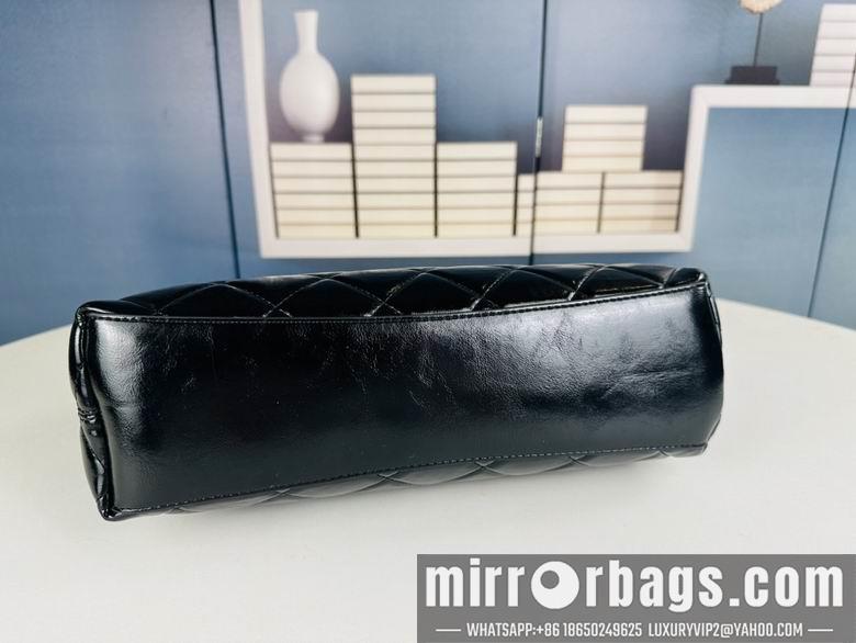1:1 Replica Chanel Bags 9022 31X21X7.5cm XMY 2colour