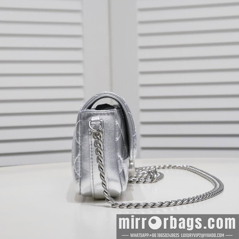 1:1 Replica Chanel Bags 3342 21cm WO 2colour