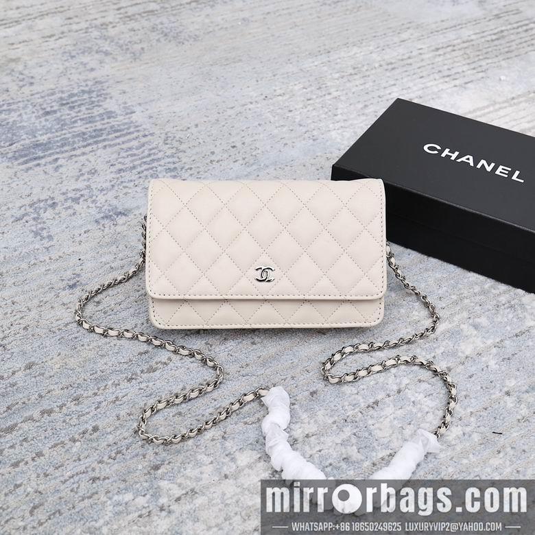 1:1 Replica Chanel Bags 33814 19cm YG 13