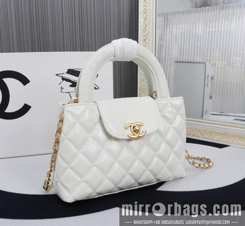 1:1 Replica Chanel Bags 8860 13X19X7cm XMY 2