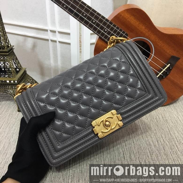 1:1 Replica Chanel Bags 67086 25X14X7cm XMY 2