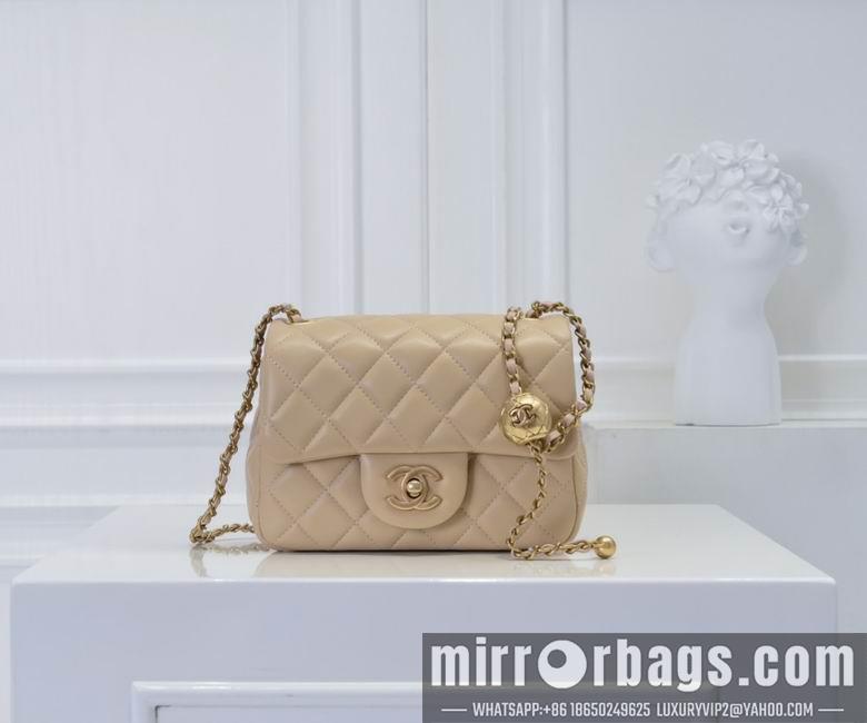 1:1 Replica Chanel Bags 9021 18X13X7cm XMY 4