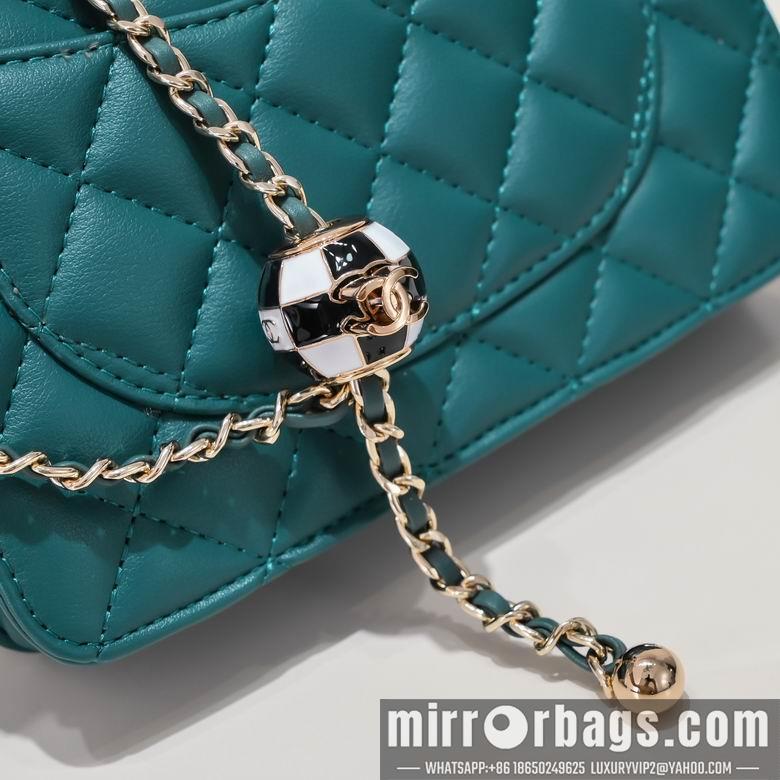 1:1 Replica Chanel Bags 33814 19X12X4.5cm WO 8