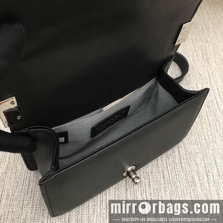 1:1 Replica Chanel Bags 67085 20X12X7.5cm XMY 12