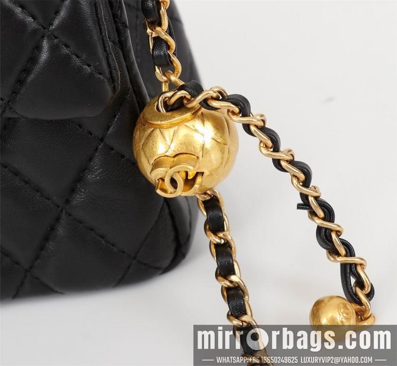 1:1 Replica Chanel Bags 6210 18cm XMY 3