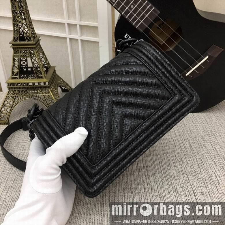 1:1 Replica Chanel Bags 67085 20X12X7.5cm XMY 23