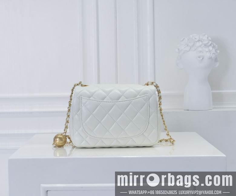 1:1 Replica Chanel Bags 9021 18X13X7cm XMY 5