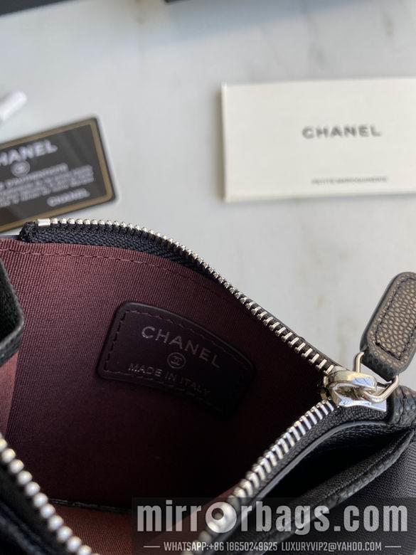 1:1 Replica Chanel Bags A84105 9X11.5cm YG 5