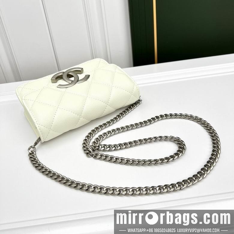 1:1 Replica Chanel Bags 6809 20X11X6cm YG 2
