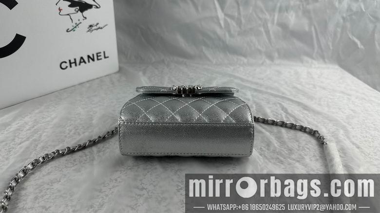 1:1 Replica Chanel Bags 739 15X6X10cm WO 3