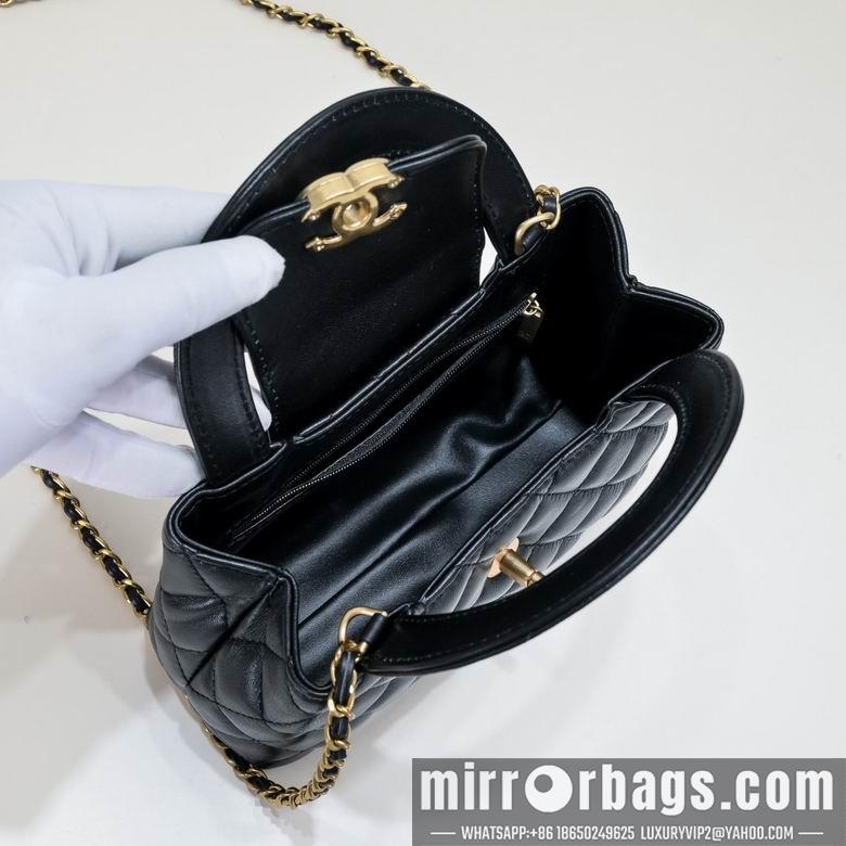 1:1 Replica Chanel Bags 6170 19X13X7cm WO 5