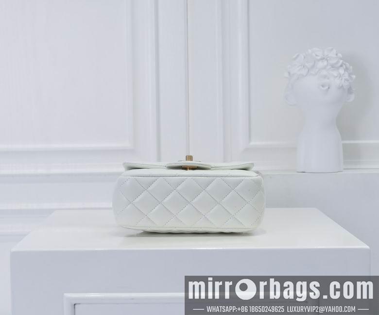 1:1 Replica Chanel Bags 9021 18X13X7cm XMY 5