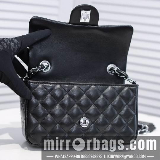 1:1 Replica Chanel Bags 1116 20X14X7cm WO 8