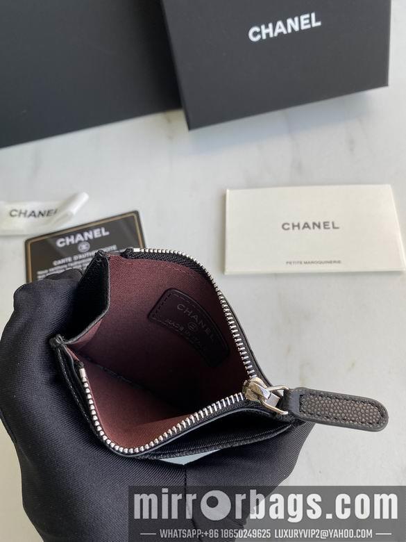 1:1 Replica Chanel Bags A84105 9X11.5cm YG 5