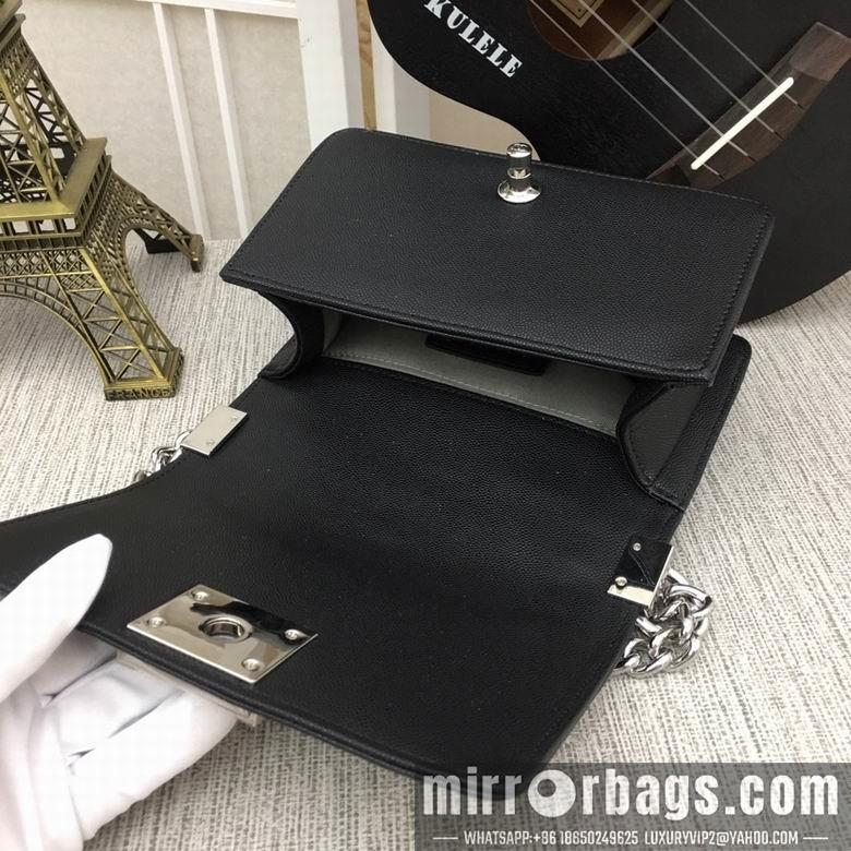 1:1 Replica Chanel Bags 67085 20X12X7.5cm XMY 27