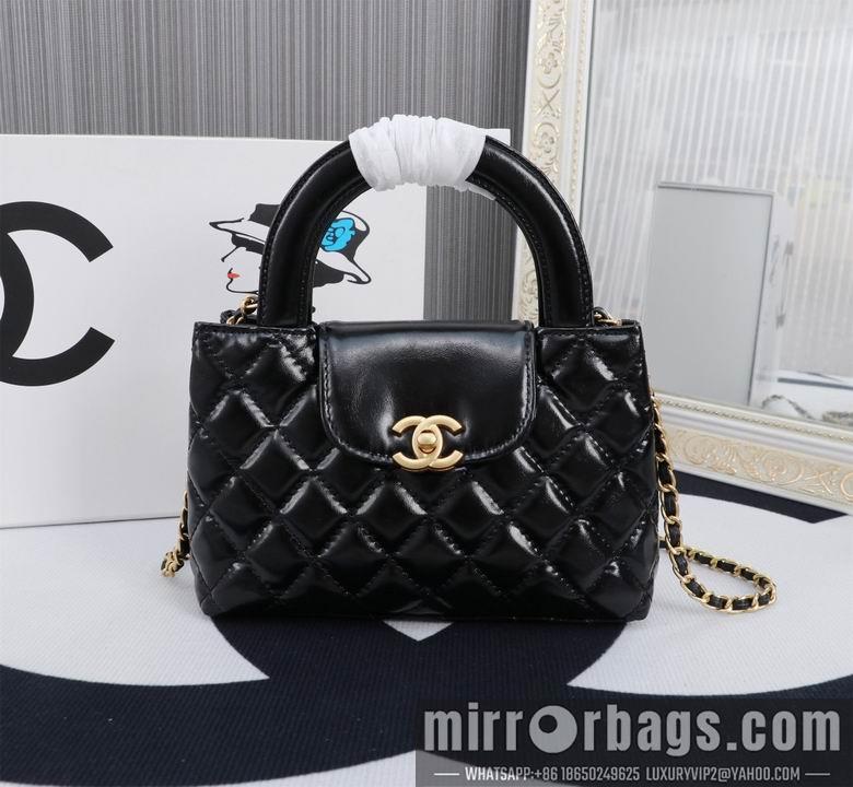 1:1 Replica Chanel Bags 8860 13X19X7cm XMY 4