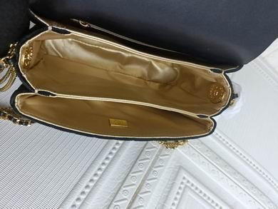 1:1 Replica Chanel Bags 912 20X15cm WO 5