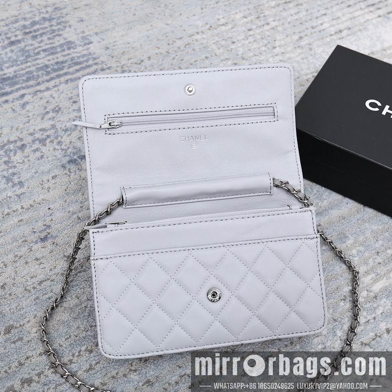 1:1 Replica Chanel Bags 33814 19cm YG 11