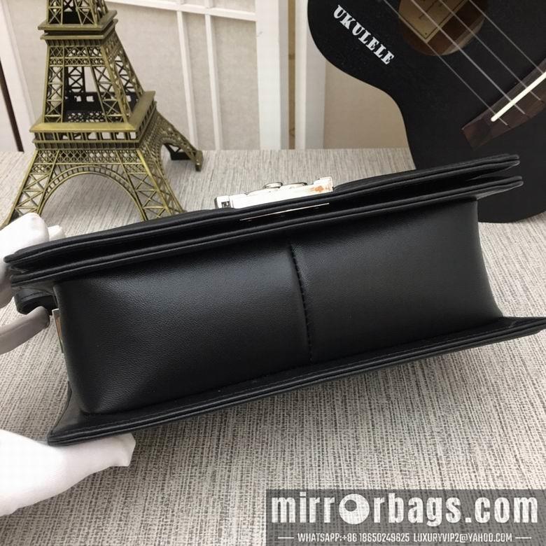 1:1 Replica Chanel Bags 67086 25X15X7.5cm XMY 24
