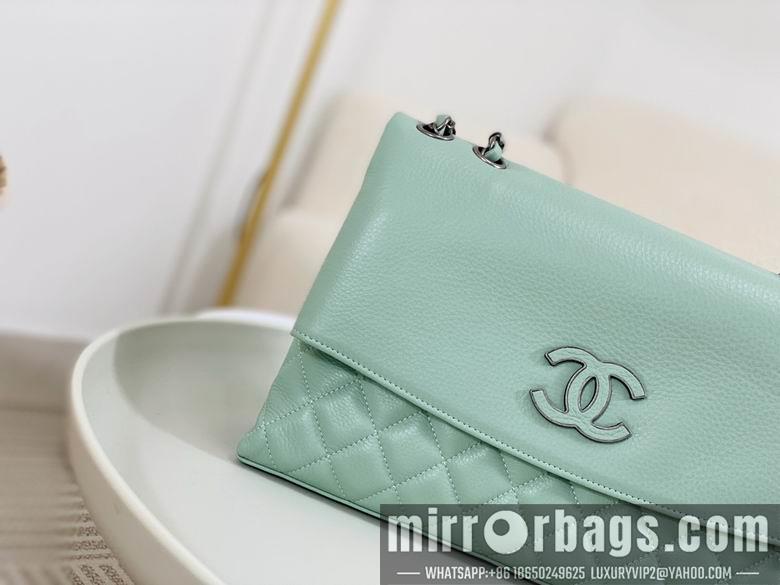 1:1 Replica Chanel Bags AO7095 32X7.5X19cm YG 4