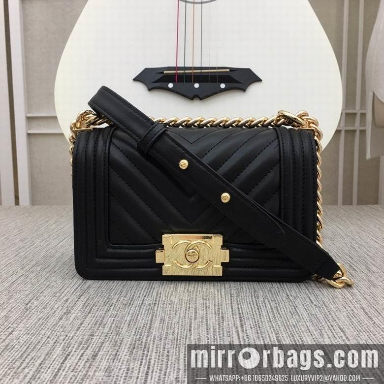 1:1 Replica Chanel Bags 67085 20X12X7.5cm XMY 18