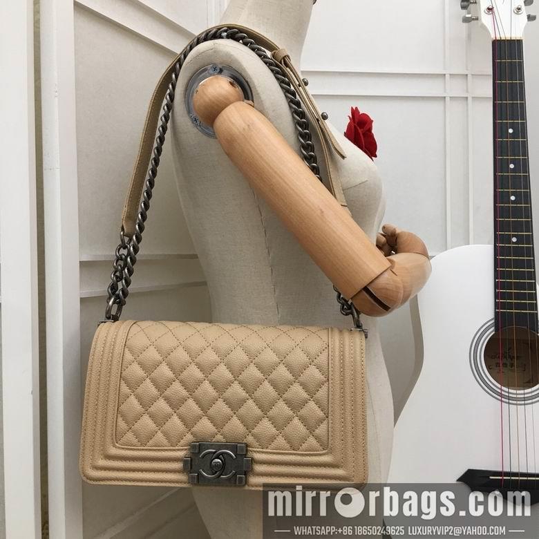 1:1 Replica Chanel Bags 67086 25X14-16X7.5cm XMY 19