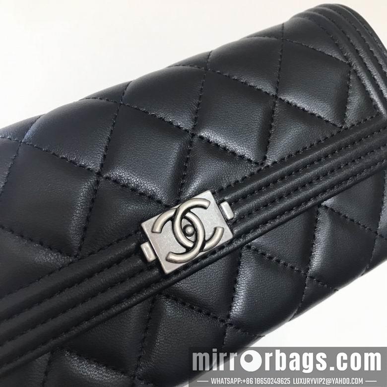 1:1 Replica Chanel Bags A80286 10.5X19X3cm YG 4