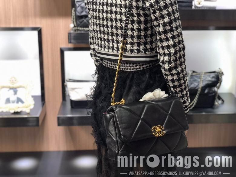 1:1 Replica Chanel Bags AS1160 26cm 30cm XMY 11