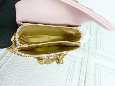 1:1 Replica Chanel Bags 912 20X15cm WO 1