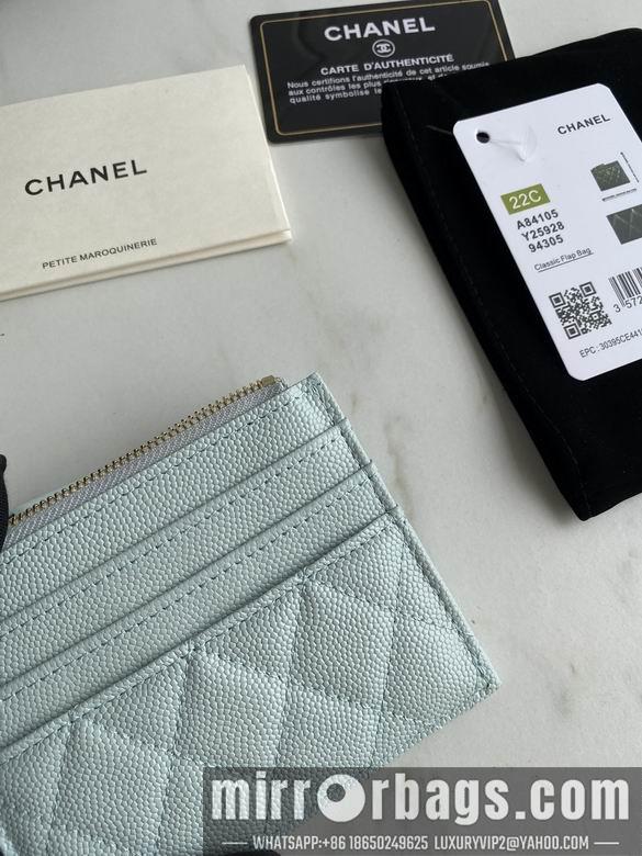 1:1 Replica Chanel Bags A84105 9X11.5cm YG 4