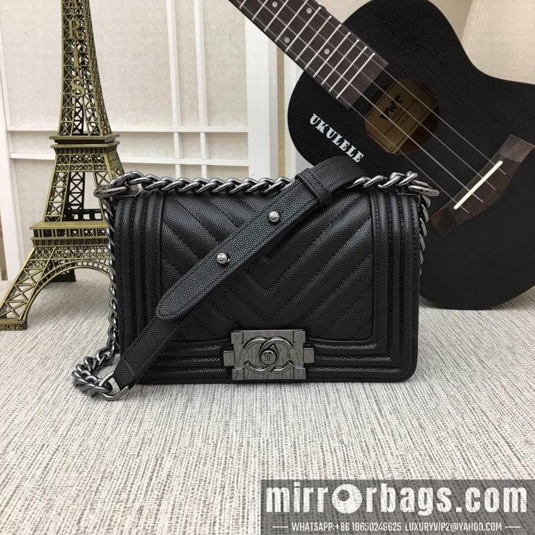 1:1 Replica Chanel Bags 67085 20X12X7.5cm XMY 25
