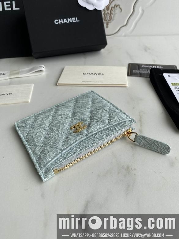 1:1 Replica Chanel Bags A84105 9X11.5cm YG 4