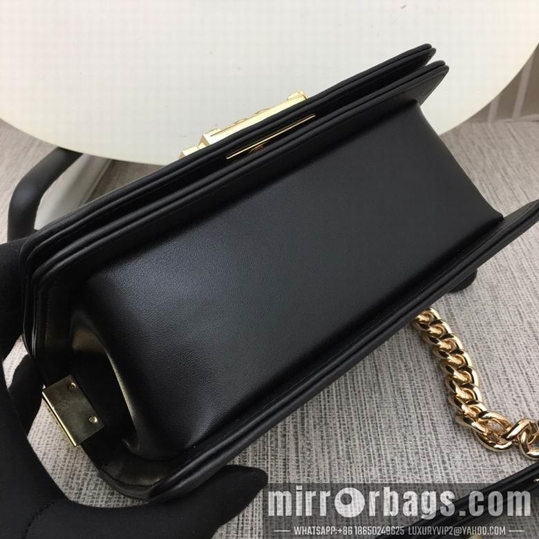 1:1 Replica Chanel Bags 67085 20X12X7.5cm XMY 18