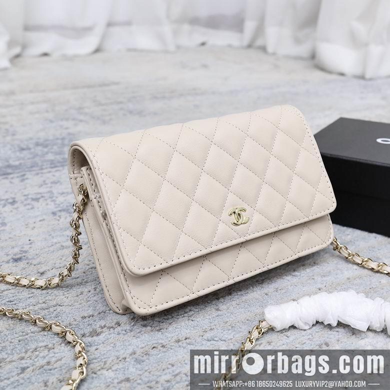 1:1 Replica Chanel Bags 33814 19cm YG 14