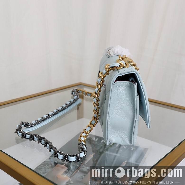 1:1 Replica Chanel Bags 33816 20x14x4.5cm YG 3