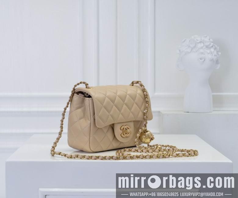 1:1 Replica Chanel Bags 9021 18X13X7cm XMY 4