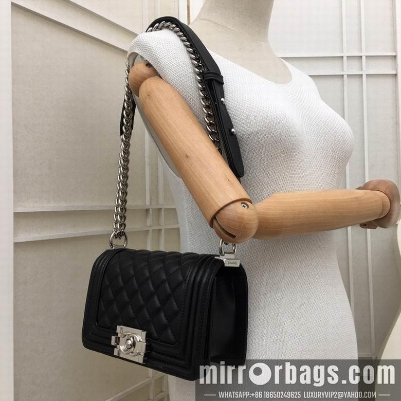 1:1 Replica Chanel Bags 67085 20X12X7.5cm XMY 12