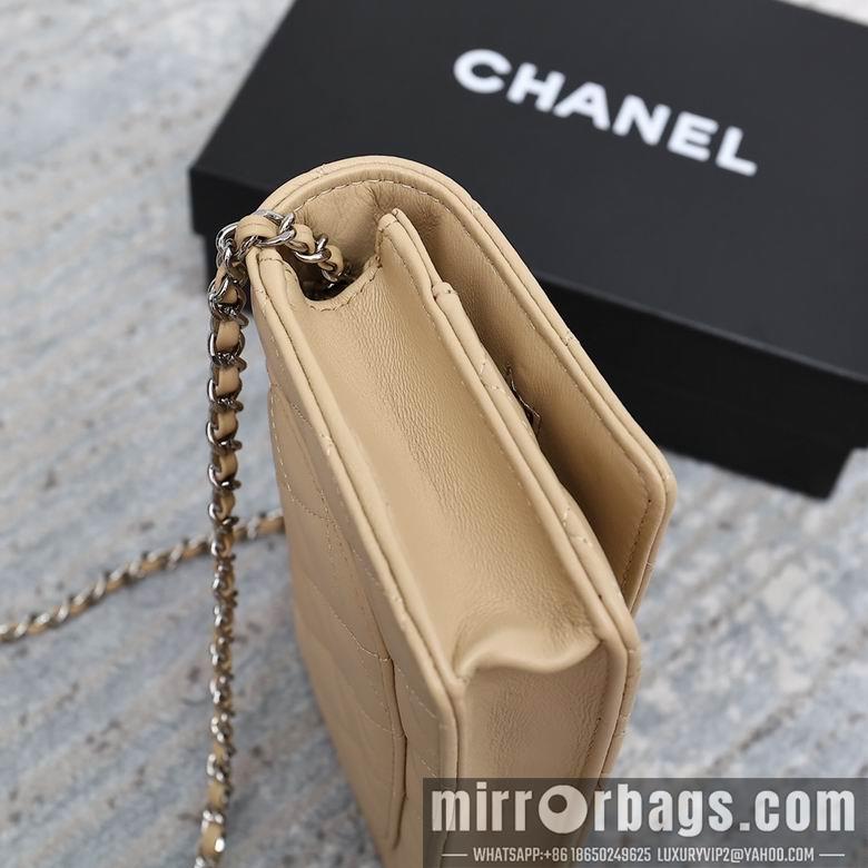 1:1 Replica Chanel Bags 33814 19cm YG 5