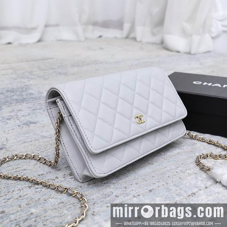 1:1 Replica Chanel Bags 33814 19cm YG 12