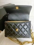 1:1 Replica Chanel Bags 912 20X15cm WO 3