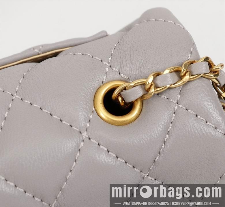 1:1 Replica Chanel Bags 6211 20cm XMY 2