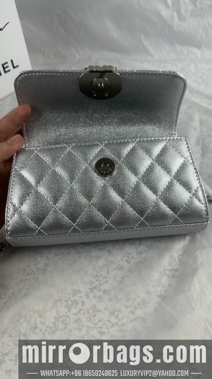1:1 Replica Chanel Bags 739 19X10X4.5cm WO 3