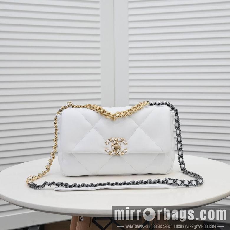 1:1 Replica Chanel Bags 9010 26X16X10cm XMY 3