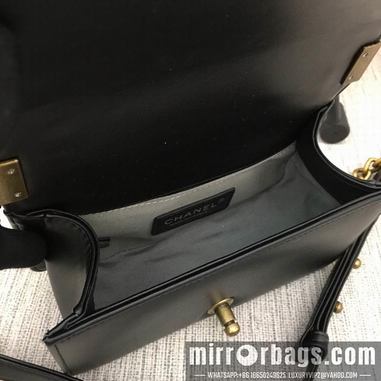 1:1 Replica Chanel Bags 67085 20X12X7.5cm XMY 20