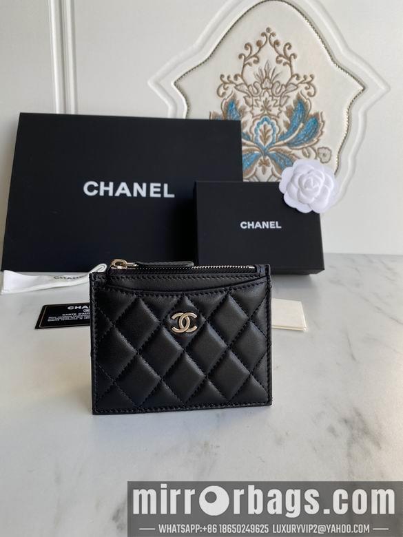 1:1 Replica Chanel Bags A84105 9X11.5cm YG 5
