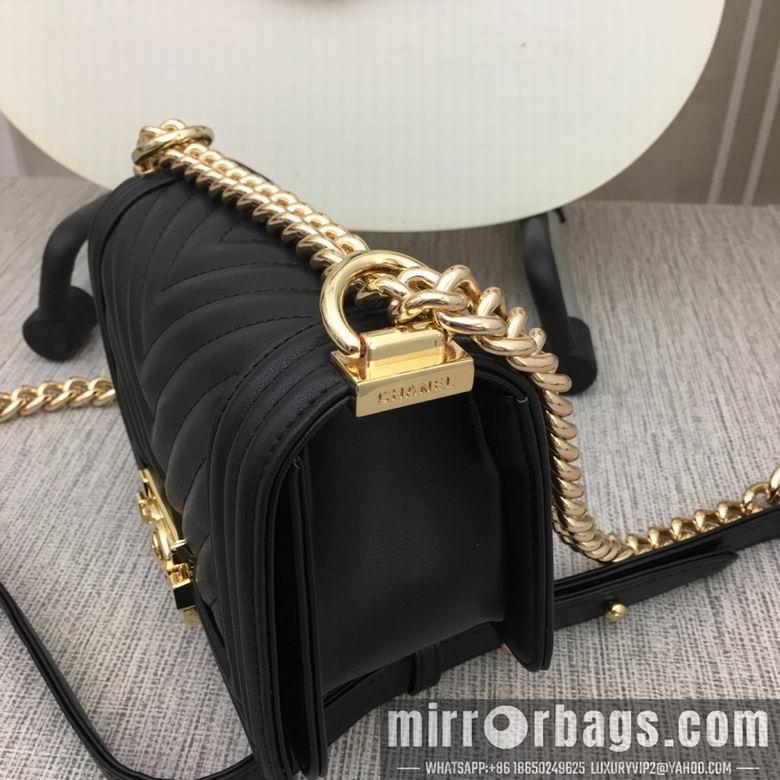 1:1 Replica Chanel Bags 67085 20X12X7.5cm XMY 18