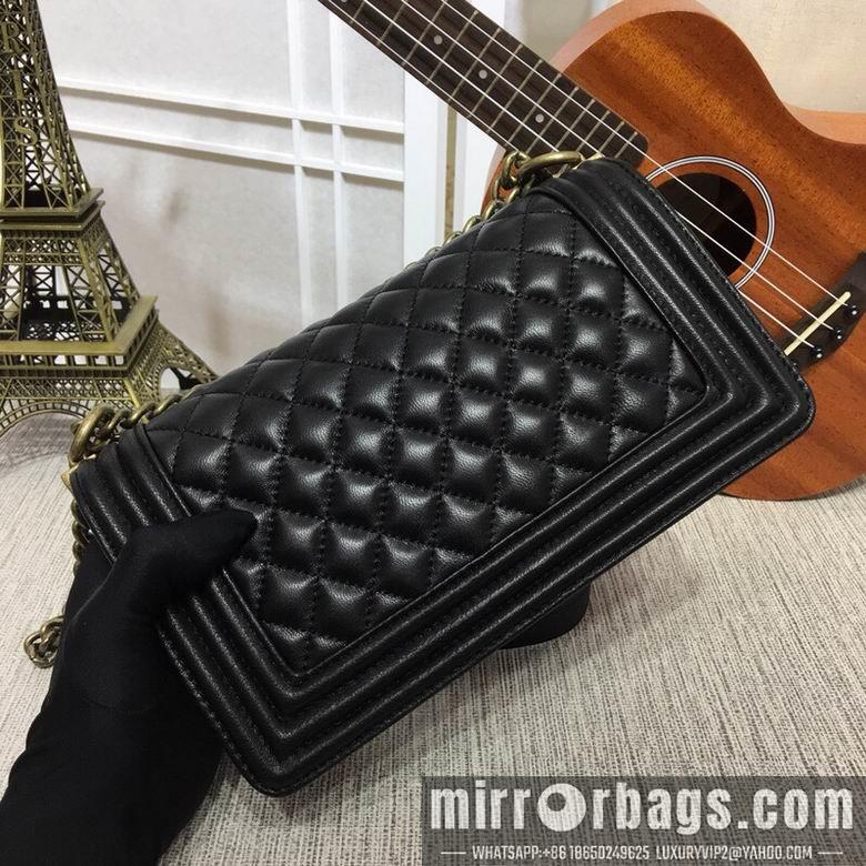 1:1 Replica Chanel Bags 67086 25X15X7.5cm XMY 8